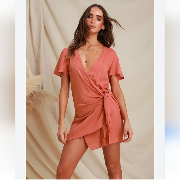 Lulus Rose Wrap Dress NWT - Picture 4 of 11